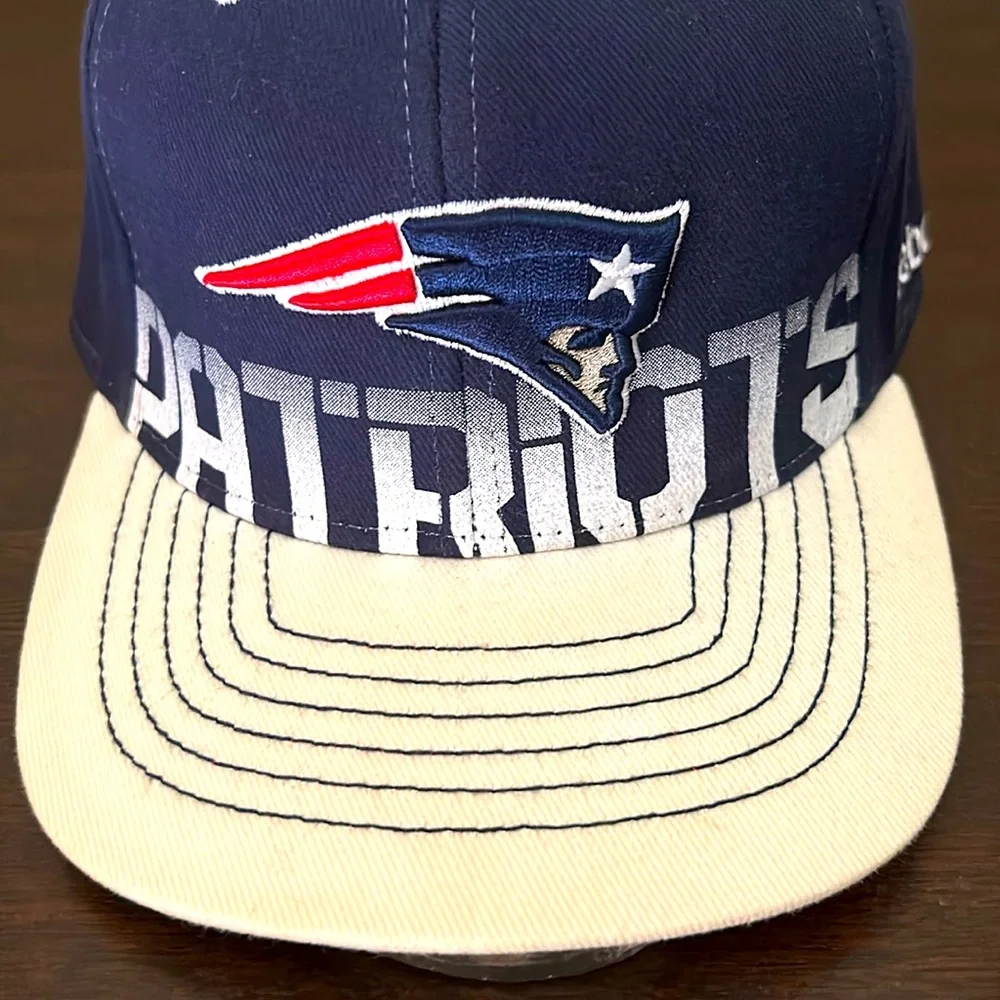 🧢 Official New England Patriots NFL Youth Cap by Reebok NWT